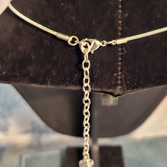 Fashion necklace - Picture 3 of 4